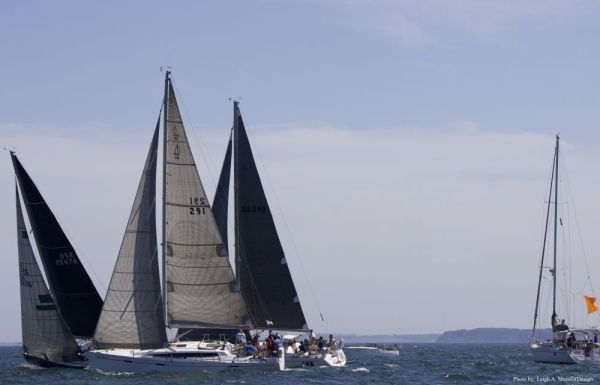 queens cup 22 phrf 6 post start hello friends 0510